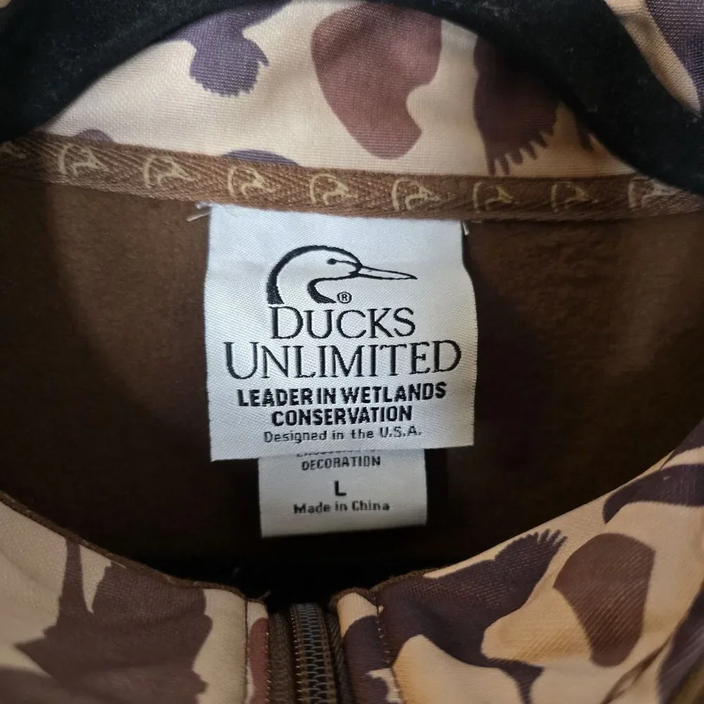 Ducks Unlimited Men's L 1/4 Zip Brown & Camo Long Sleeve Pullover Hunting Hiking